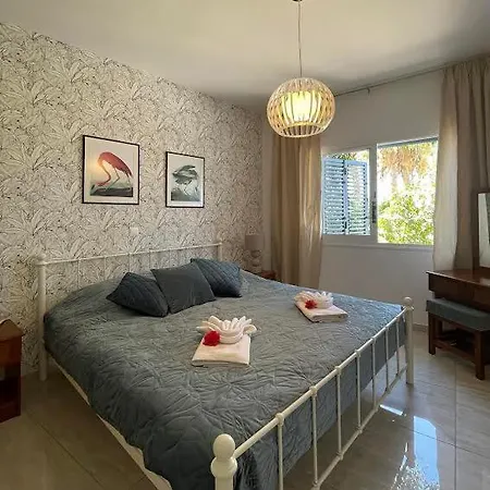 Timeless Cyprus Apartment *